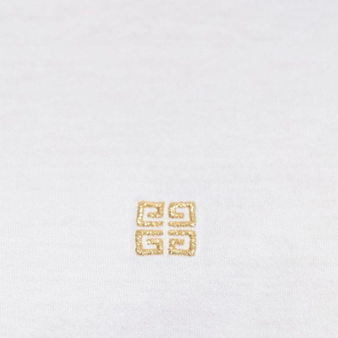Givenchy Fitted White T-Shirt With Gold Emblem And Minimalist Design