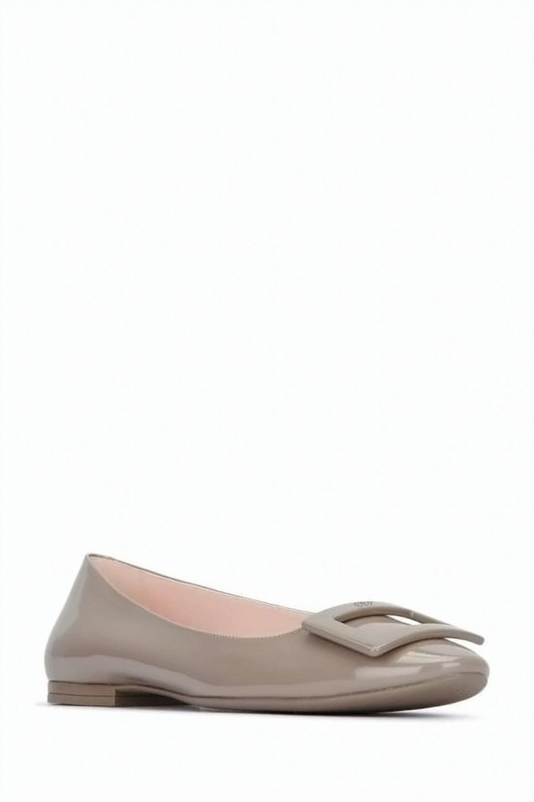 Roger Vivier Glossy Calf Leather U-Shape Ballerina Flats