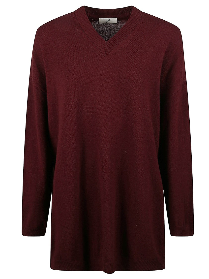 Bite Studios Oversized Burgundy Wool V-Neck Sweater With Ribbed Finishes
