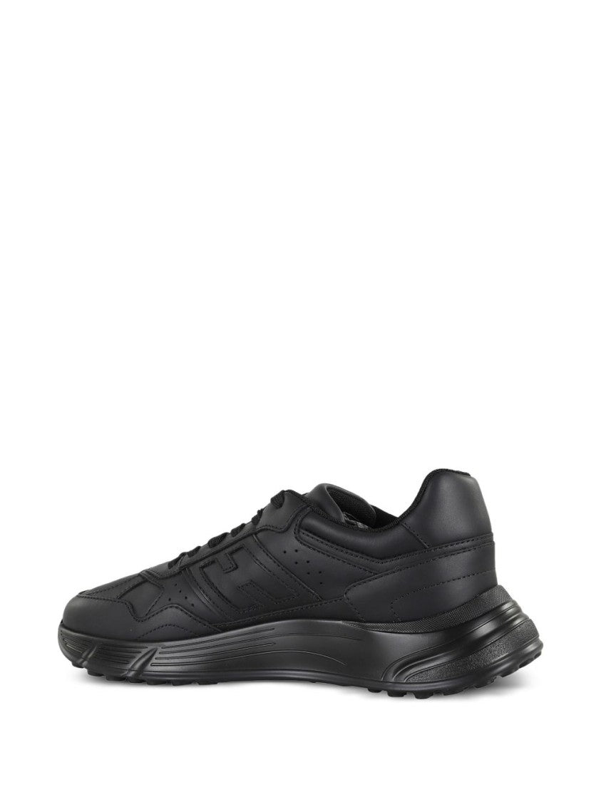 Hogan Streamlined Black Flat Shoes With Lace-Up Closure