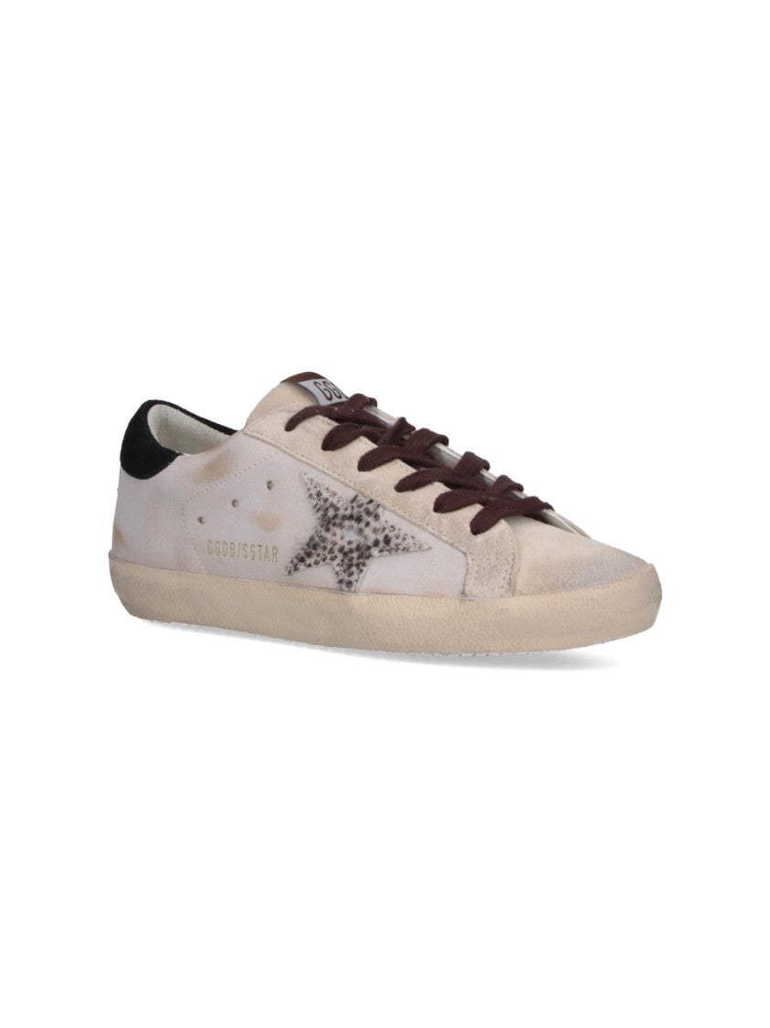 Golden Goose Vintage-Inspired Low-Top Sneakers With Distinctive Star Detail