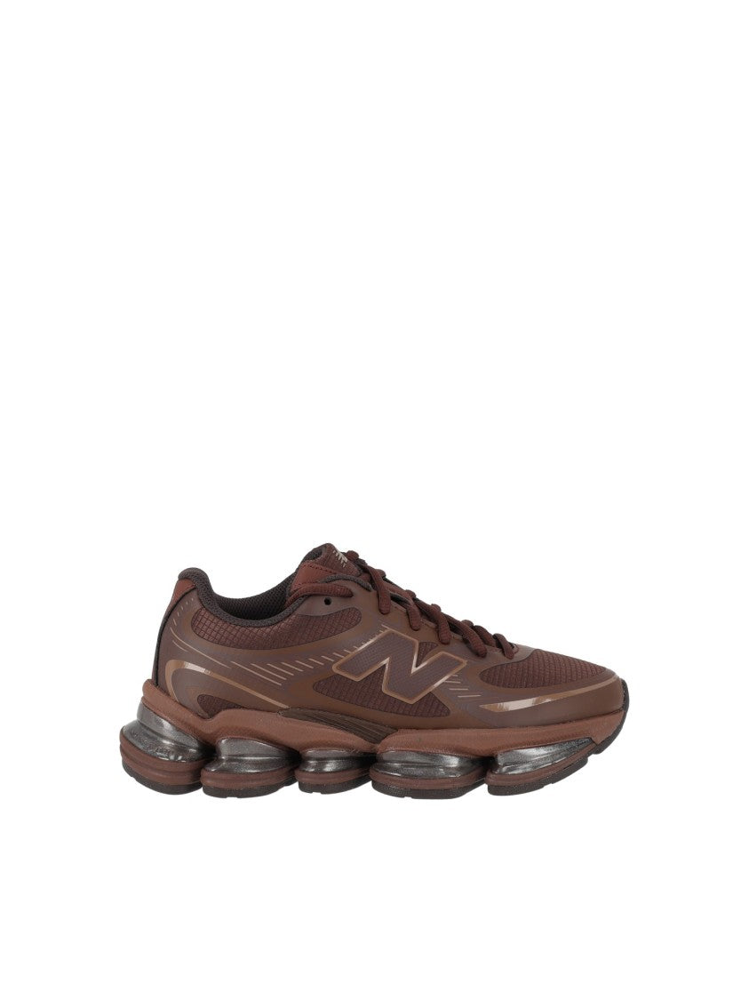 New Balance Oak/Black Synthetic Segmented Sole Sneakers
