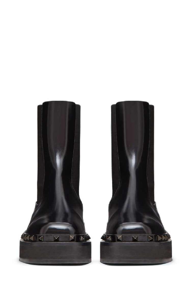 Valentino Garavani Black Rockstud M-Way Leather Chelsea Boots
