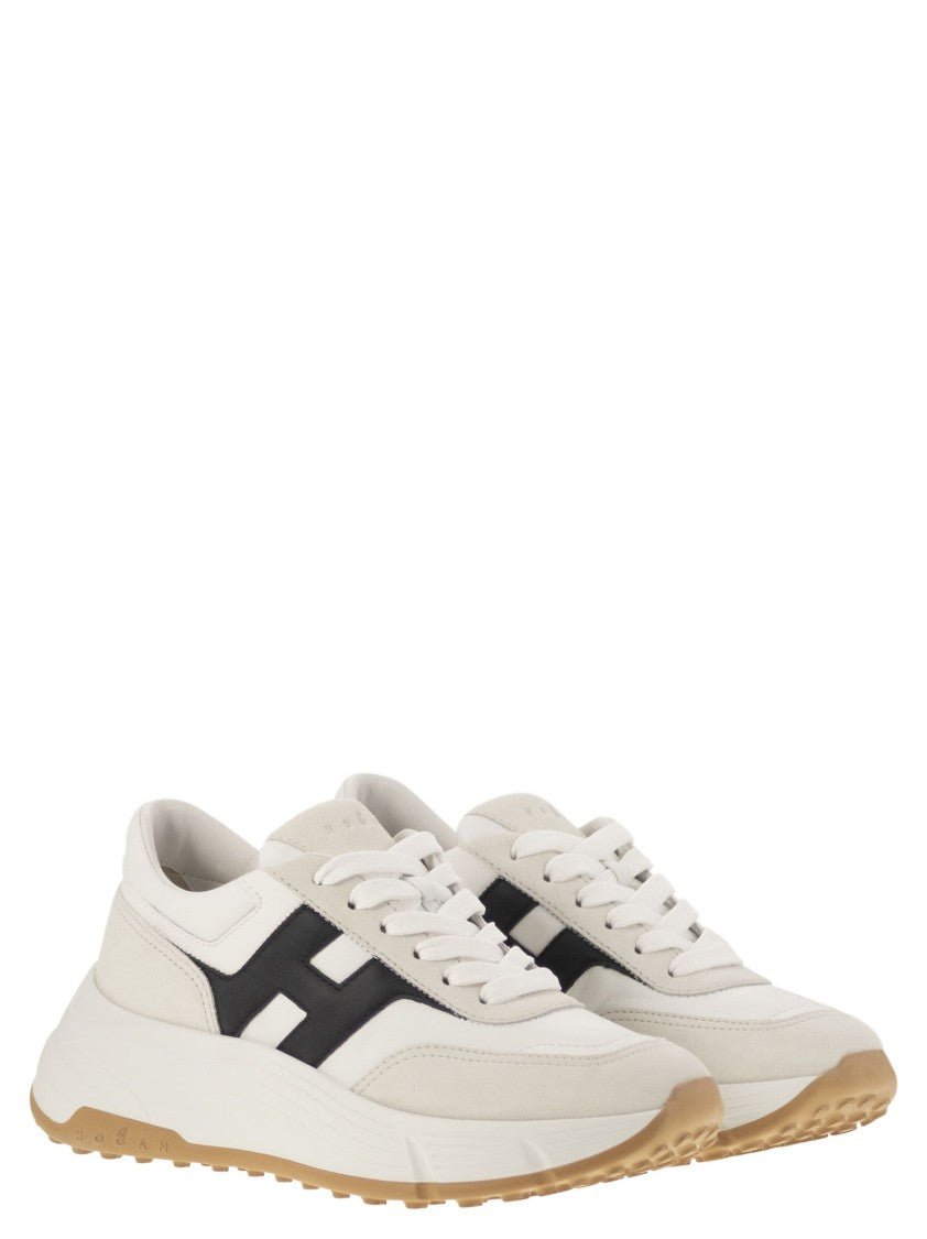 Hogan Hi-Fi Trainers With Side H