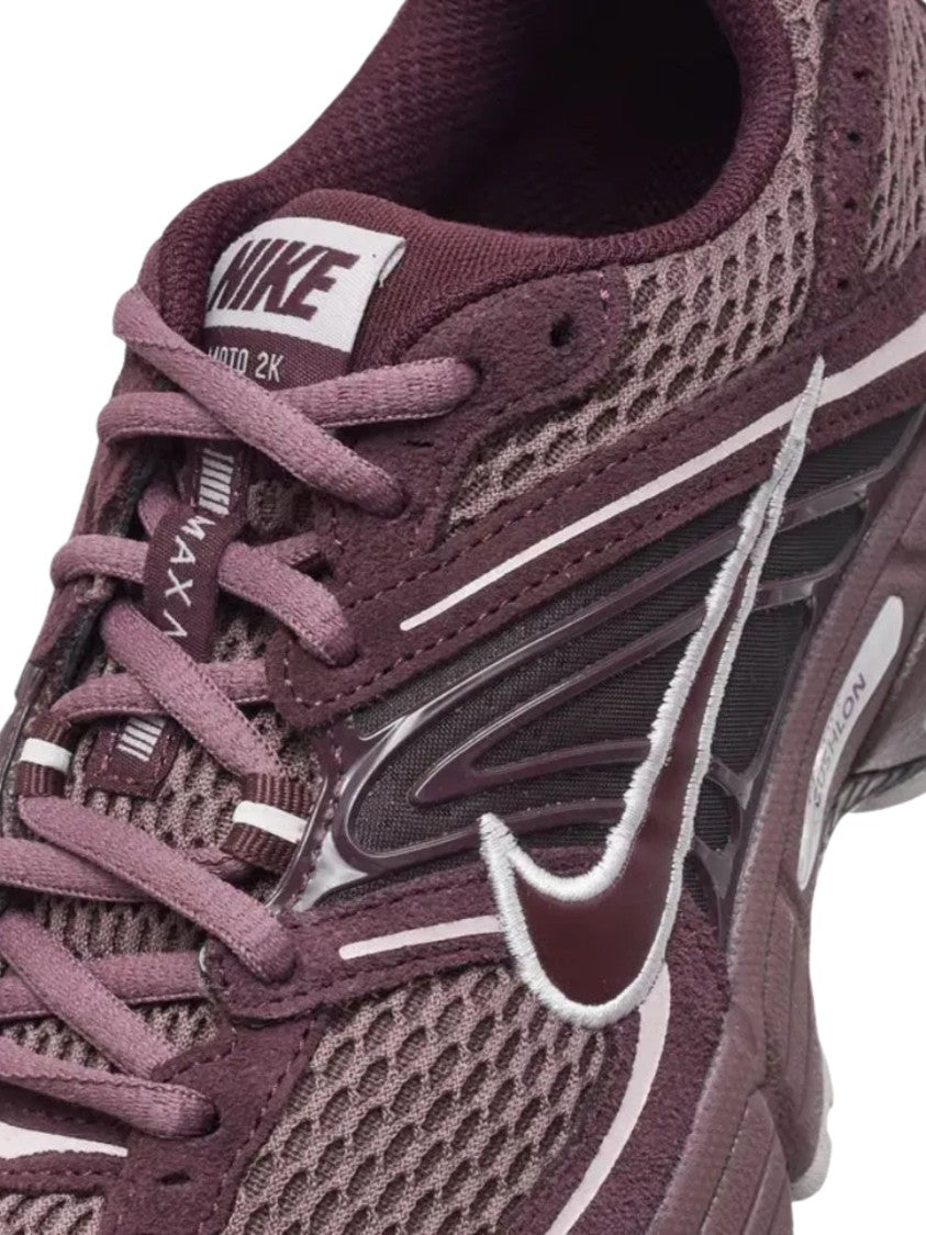Nike Air Max Moto 2K Sneakers