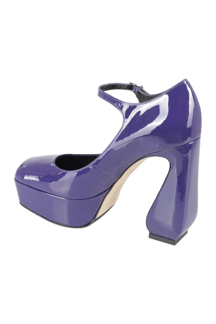 Si Rossi Rounded Toe Patent Leather Pumps With Platform