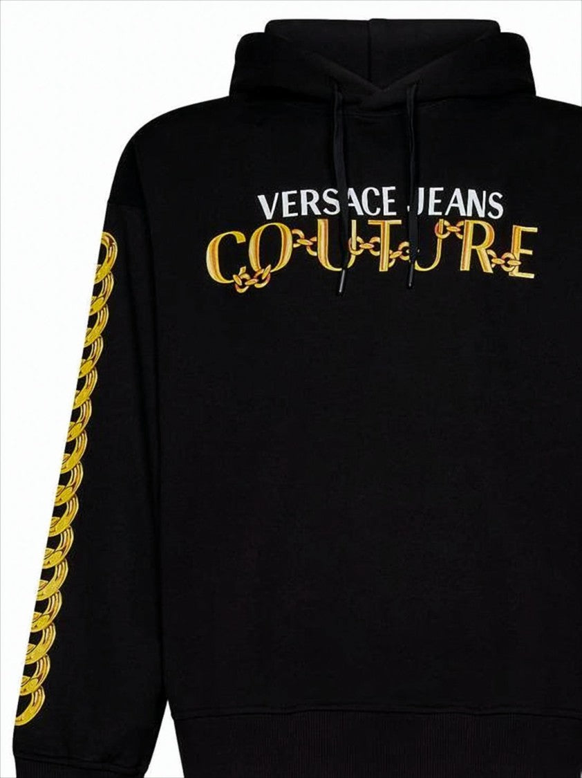 Versace Bold Black Hoodie With Iconic Chain Motif