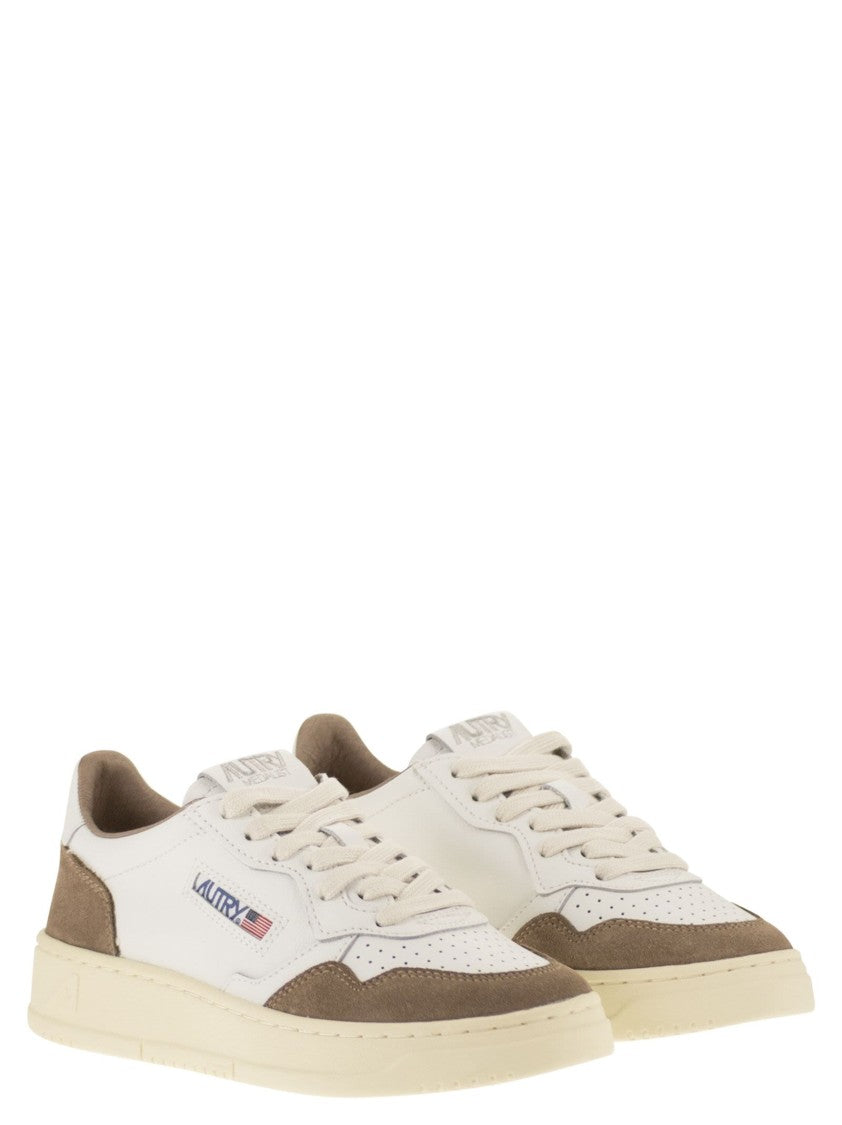 Autry Medalist Low - Leather And Suede Sneakers