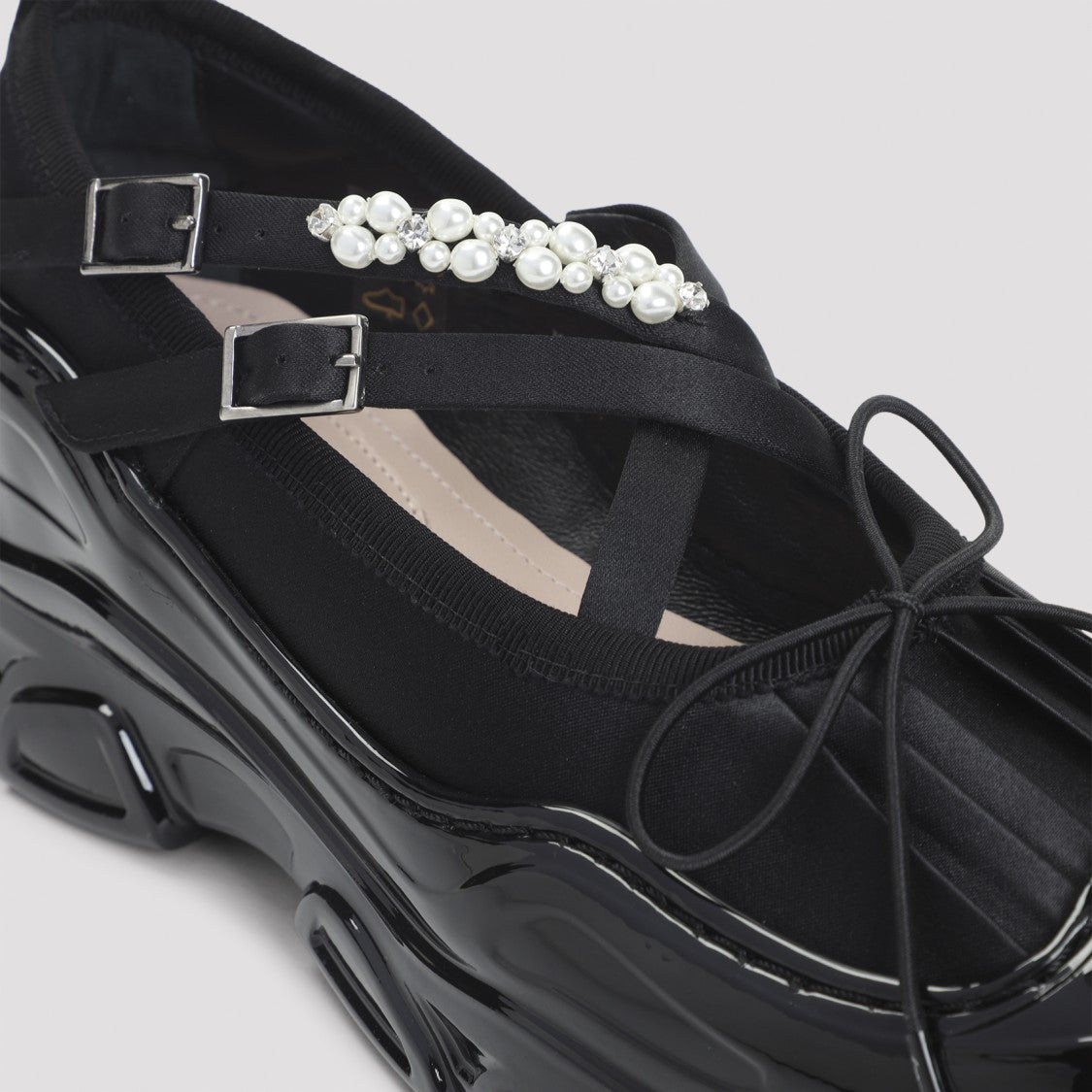 Simone Rocha Classic Criss Cross Tracker Ballerina