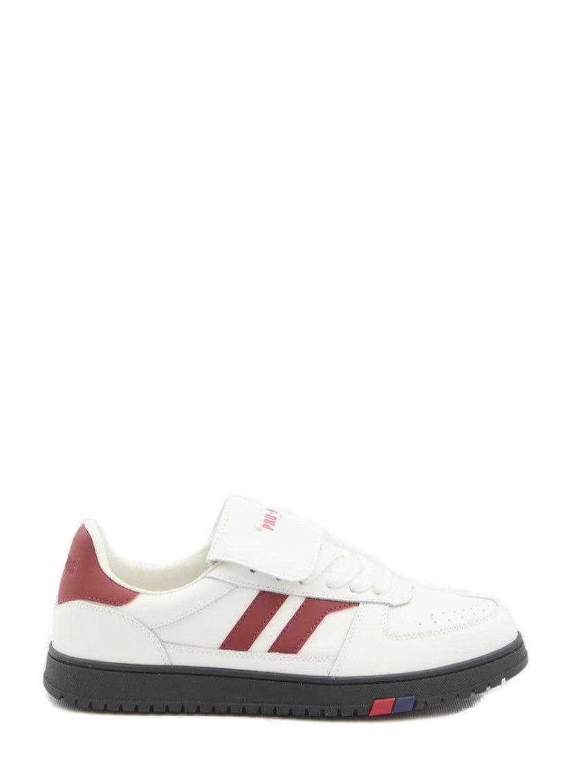 Pro Low-Top Minimalist Sneakers With Smooth Silhouette