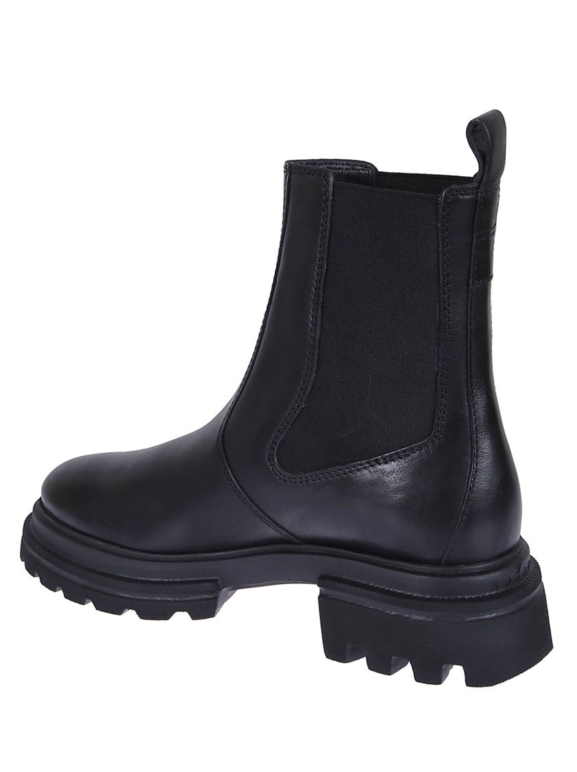 Hogan Black Leather Chelsea Boots With Elastic Panels