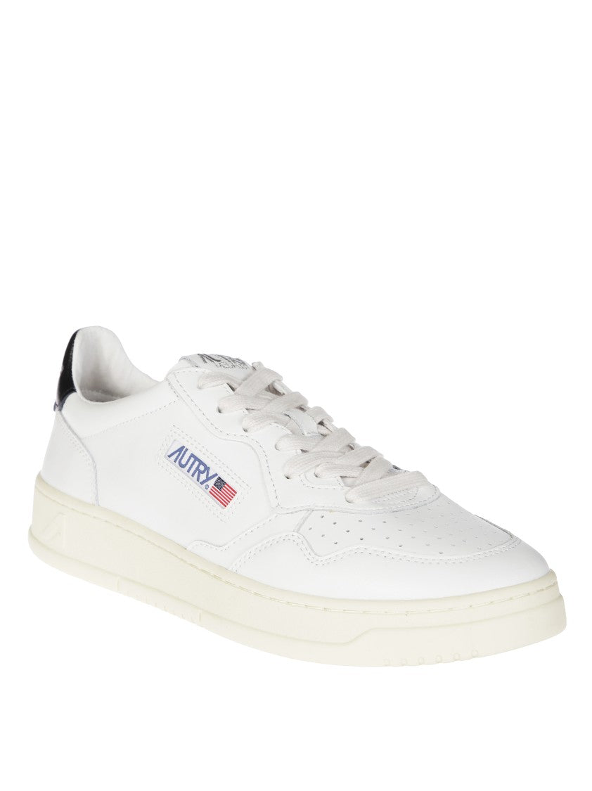 Autry White Medalist Low Leather Sneakers