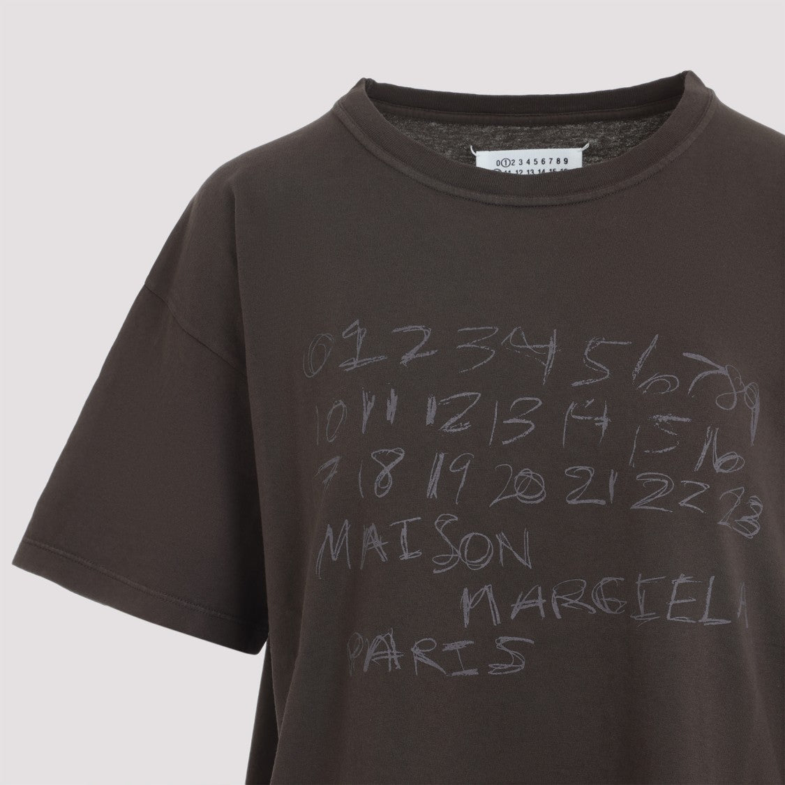 Maison Margiela Relaxed-Fit Brown Cotton T-Shirt With Subtle Graphic Detail
