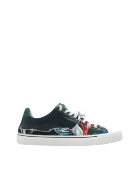 Maison Margiela Low-Top Sneakers With Multicolor Abstract Pattern And Textured Sole