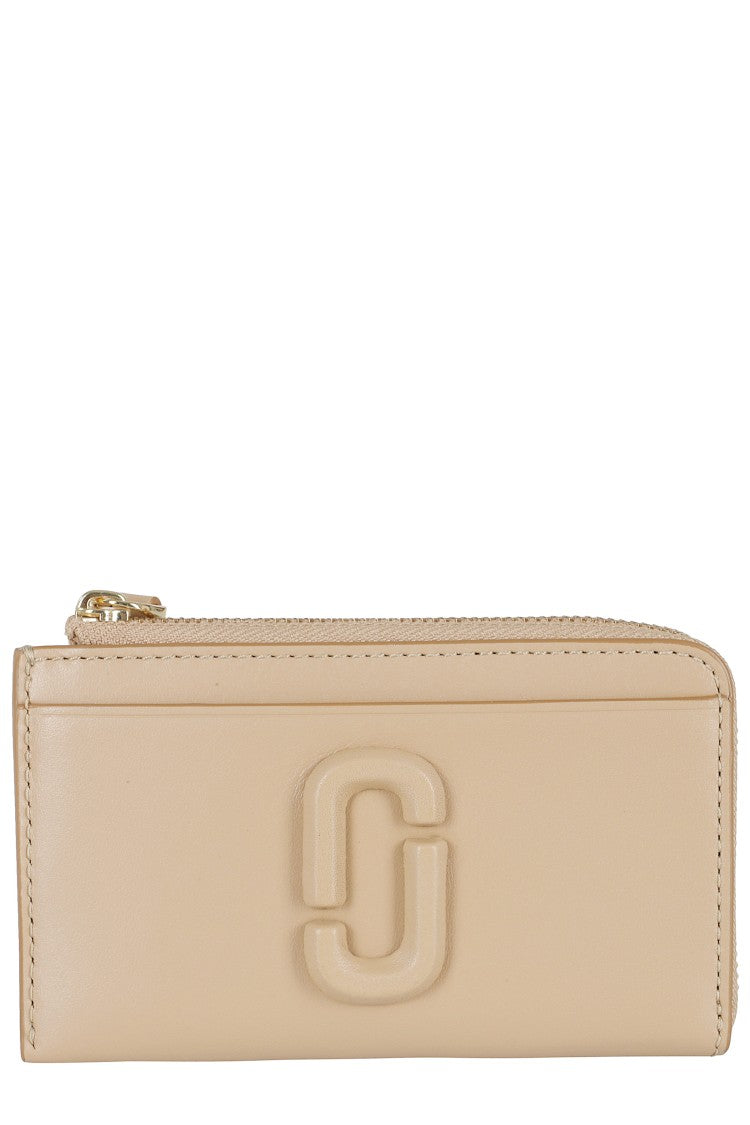 Marc Jacobs Top Zip Multi Wallet With Debossed Logo