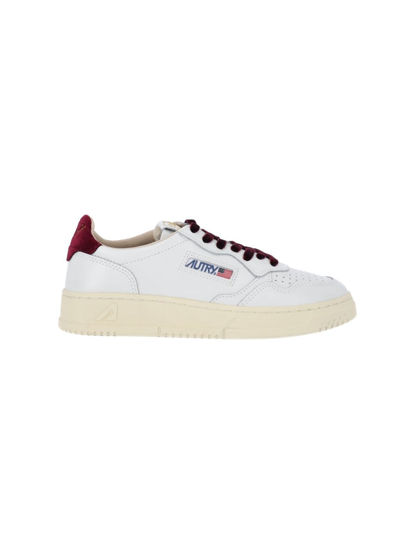 Autry White Calfskin Medalist Low-Top Sneakers