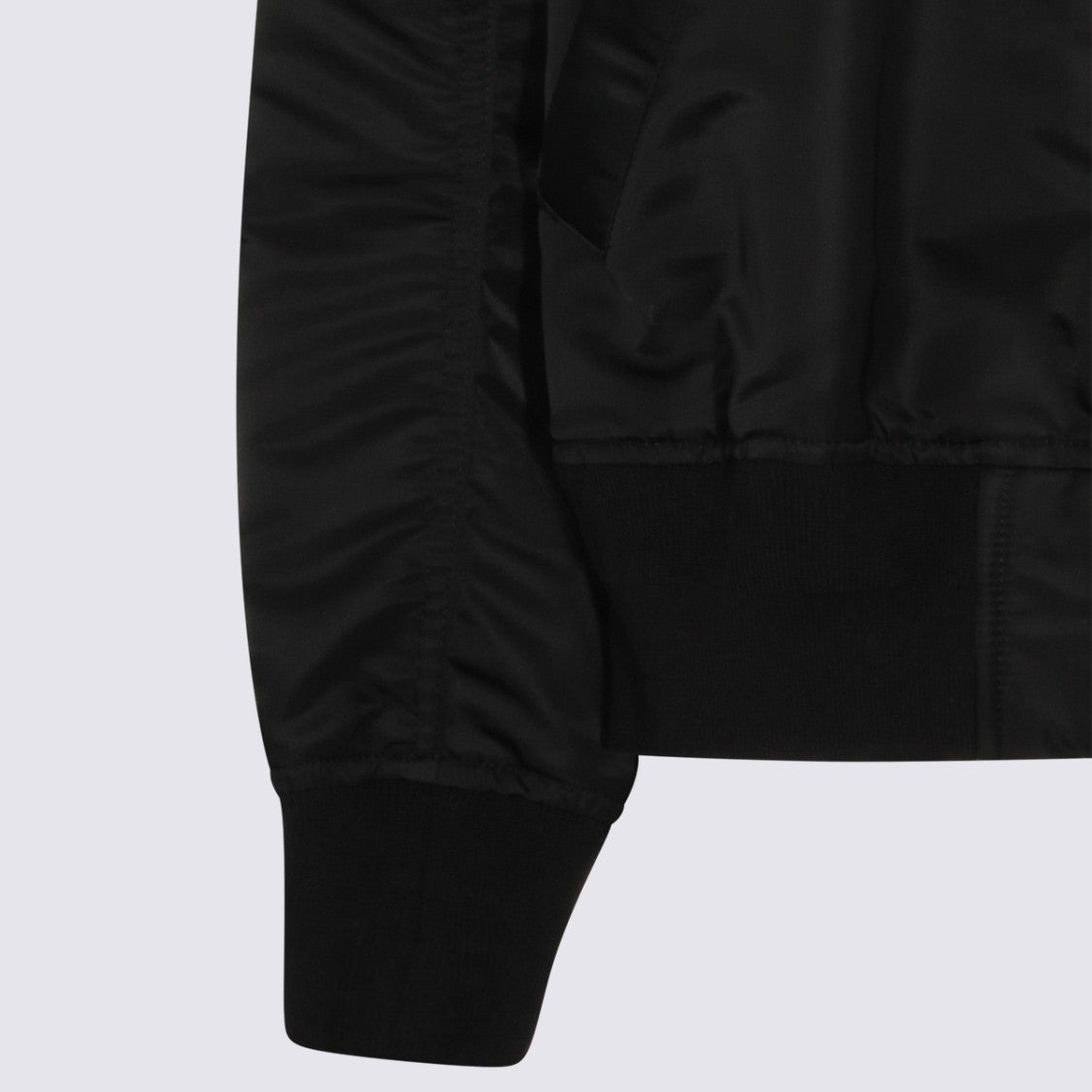 Sacai Oversized Black Jacket With Zip Fastening