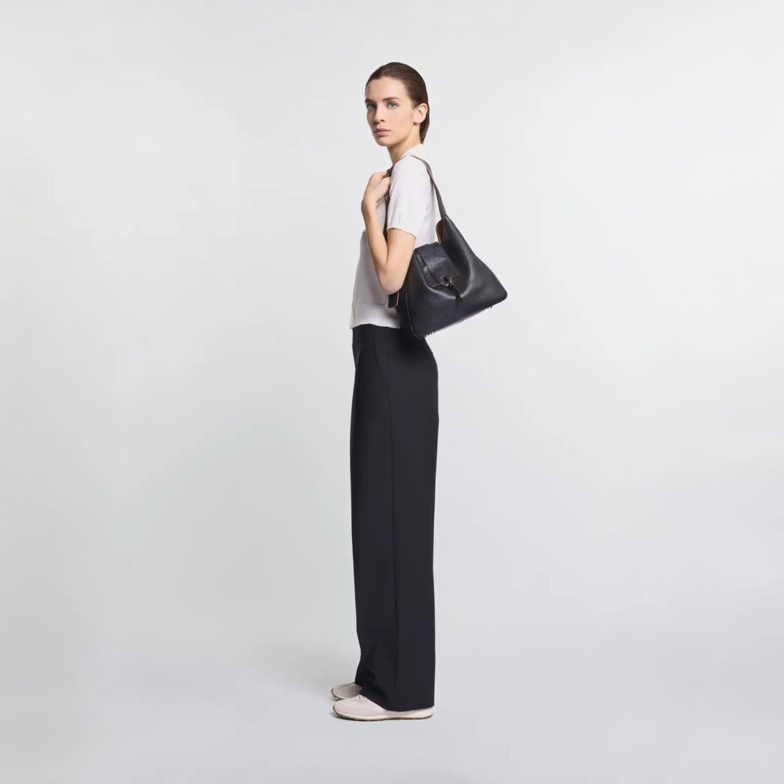Hogan Black H01x Hobo Verticale Hobo Bag