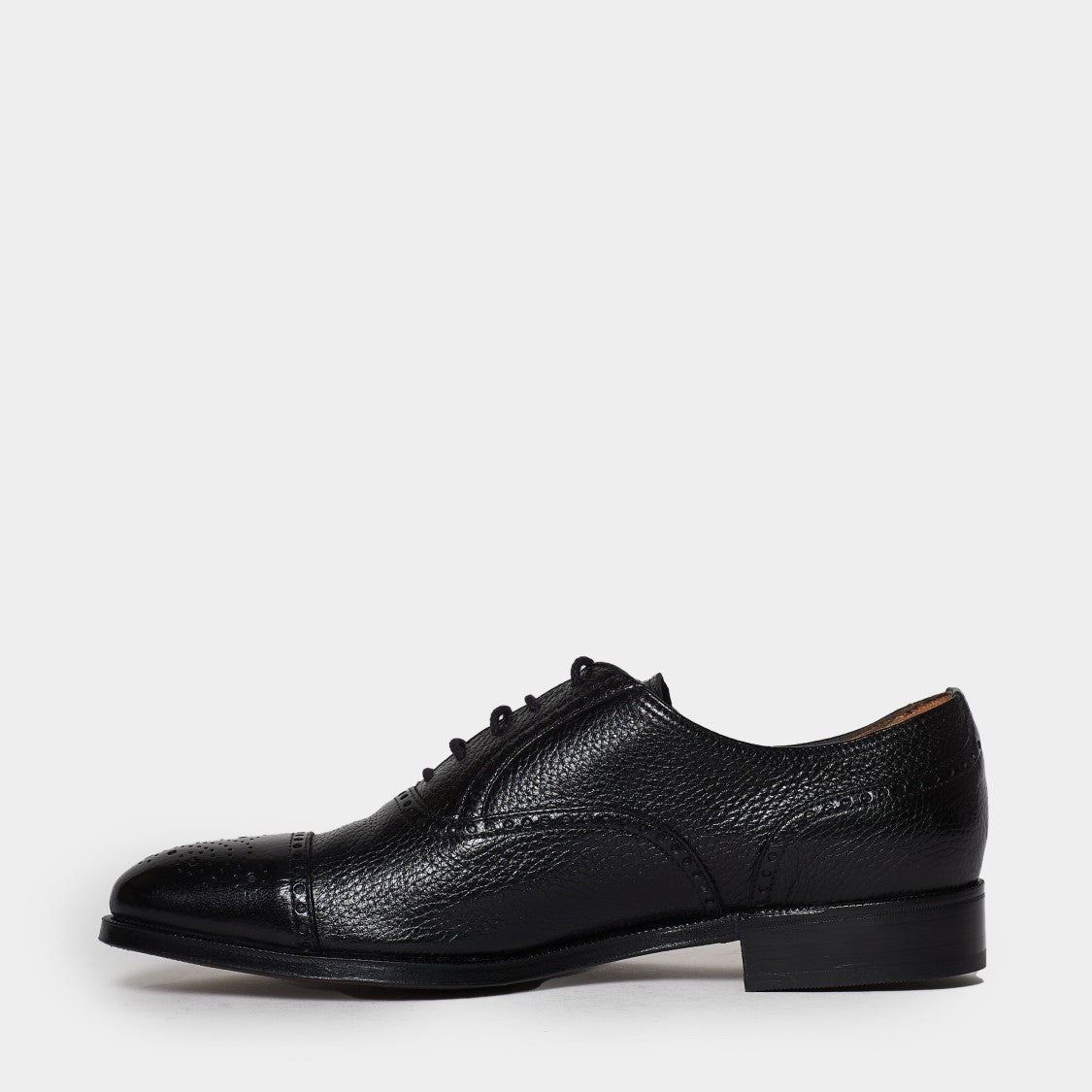 Gravati Hand-Sewn Laced Shoe, Oxford Model