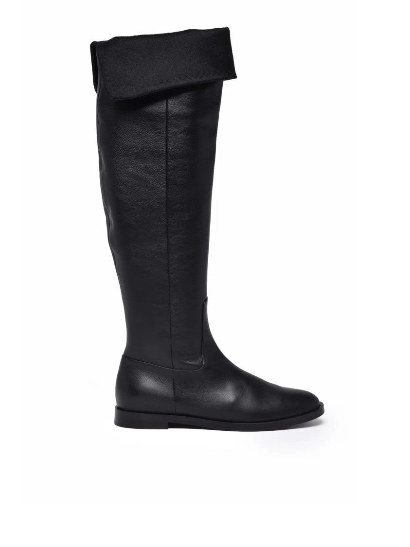 Max Mara Black Leather Brigg Boots