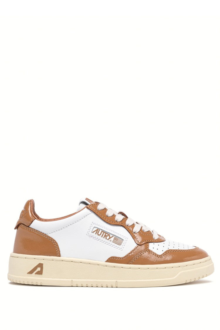 Autry Women’S Bimaterial Leather And Patent Sneakers