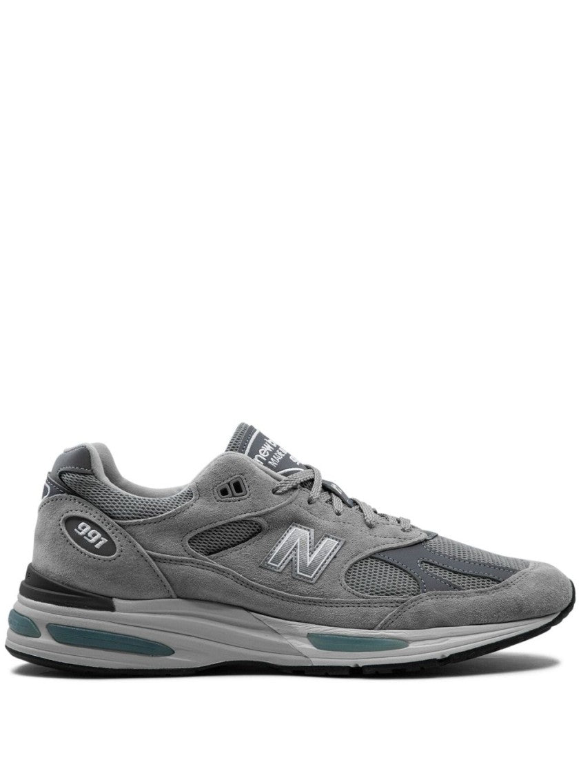 New Balance Panelled Grey Sneakers With Signature Foam Technology