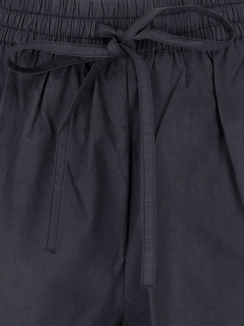 Matteau Relaxed Fit Black Shorts With Minimalist Design