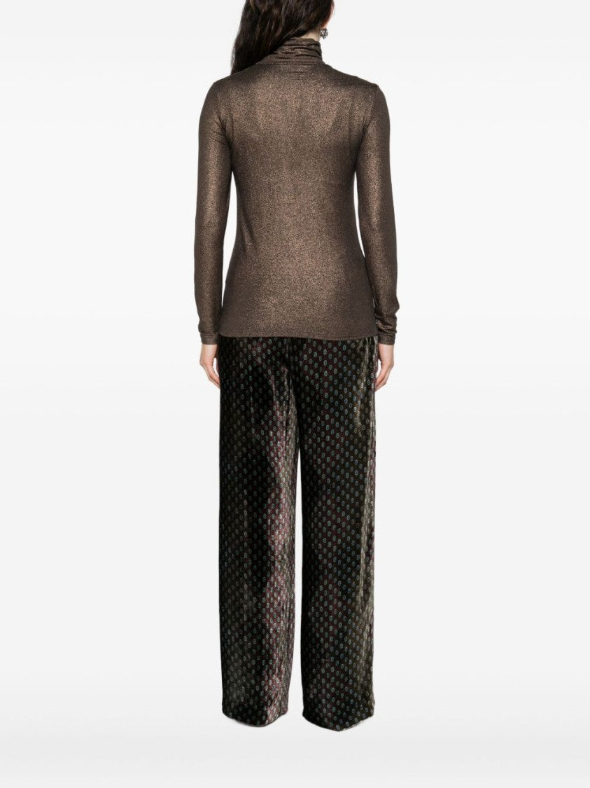 Majestic Filatures Fitted Brown Turtleneck Sweater With Subtle Shimmer