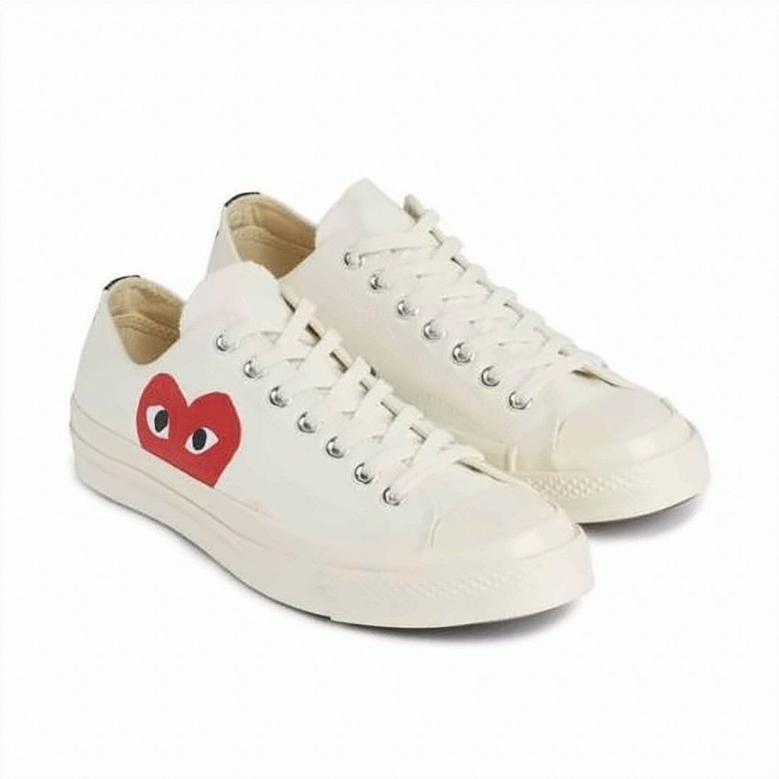 Comme Des Garçons Low-Top Sneakers With Distinctive Heart Graphic