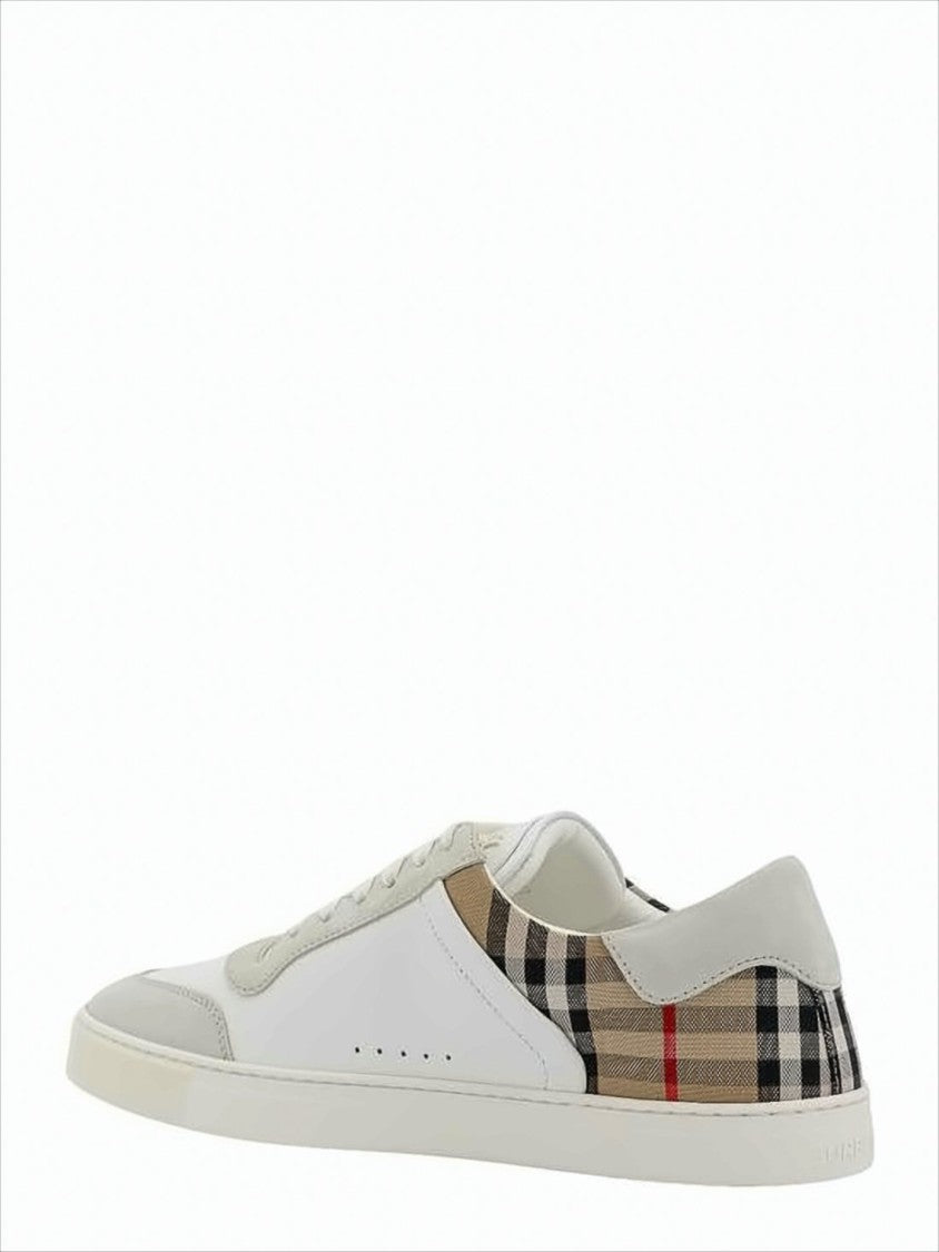 Burberry Low-Top Burberry Sneakers