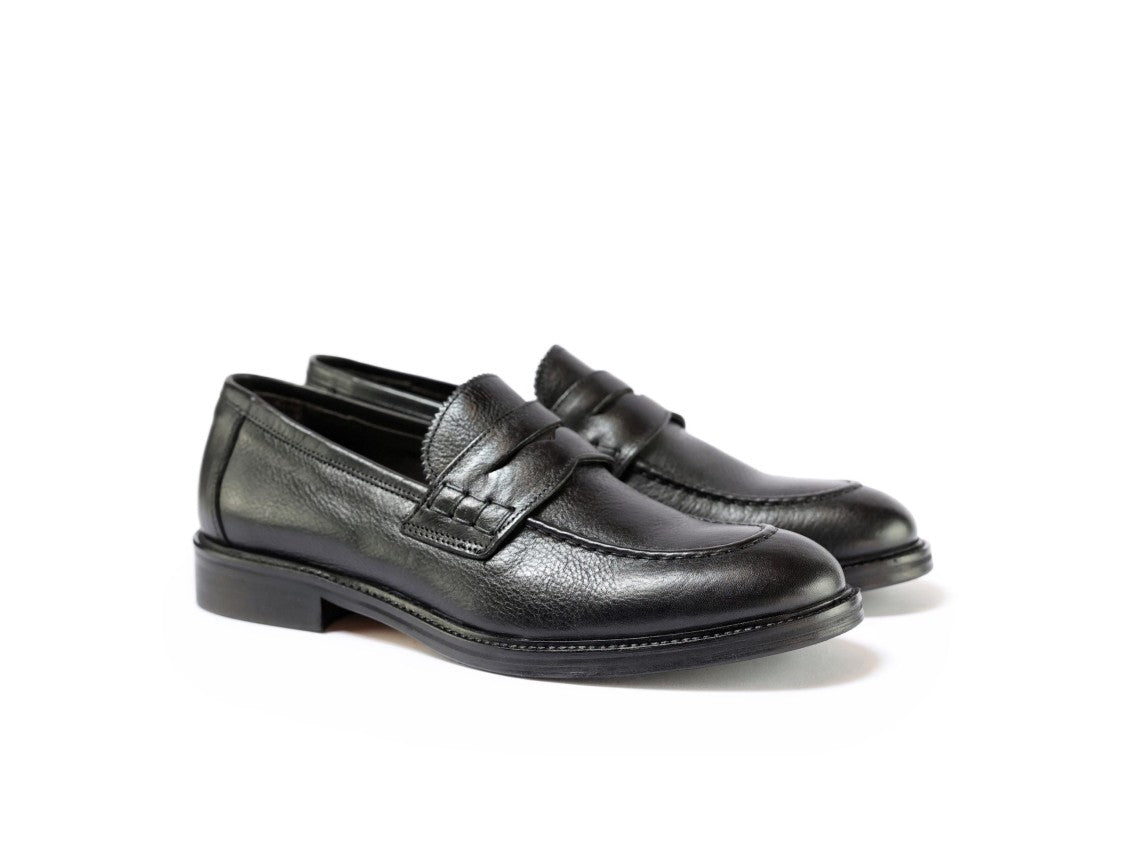 Ton Gout Buffalo Leather Loafers With Stitched Apron Front