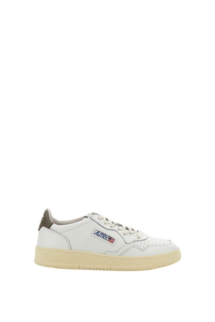 Autry White Medalist Low Leather Sneakers