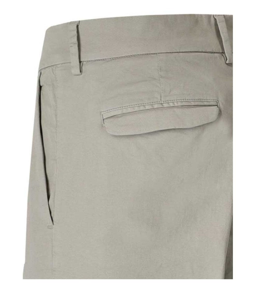 Cruna Light Grey Slim Fit Pants With Front Pleats And Turn-Up Hem
