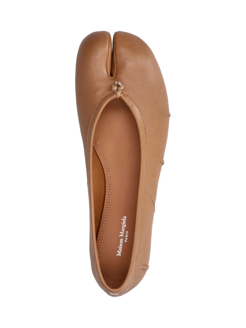 Maison Margiela Beige Sheepskin Leather Tabi Ballet Flats