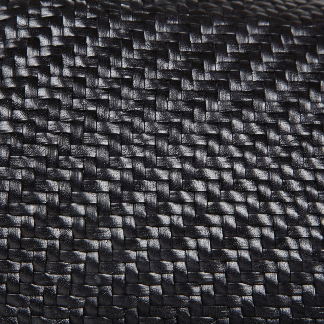 Dragon Diffusion Textured Black Woven Bag With Zippered Closure