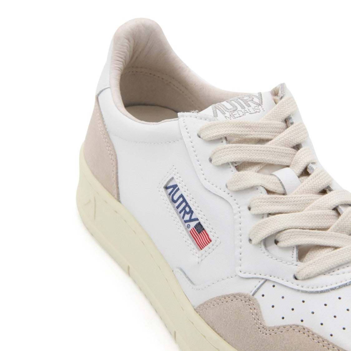 Autry White And Beige Leather Action Sneakers