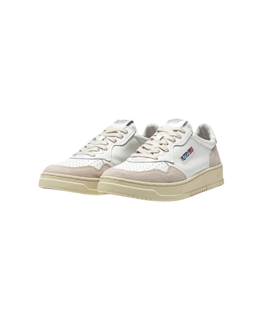 Autry Medalist Low Sneakers In White Leather
