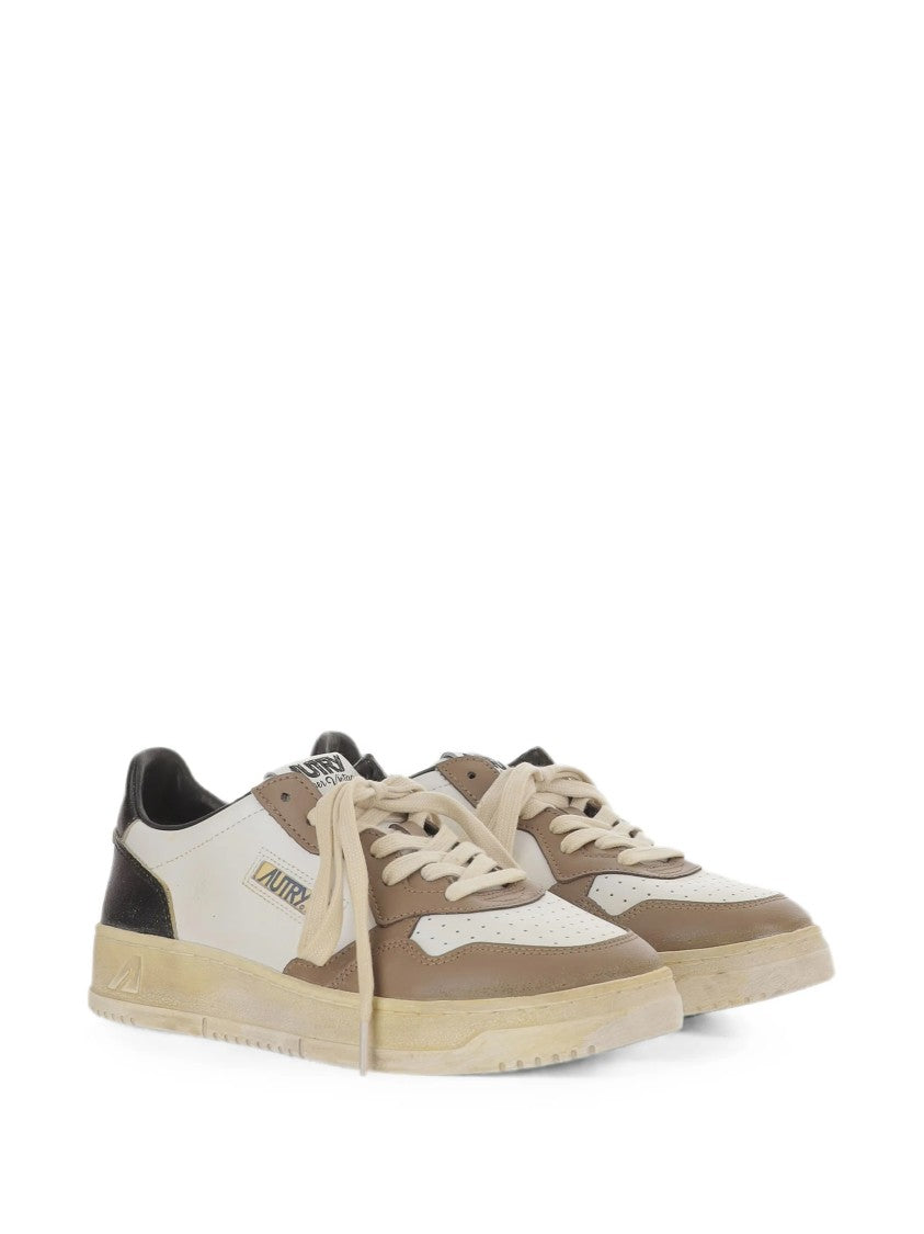 Autry Sup Wint Low Perforated Leather Low-Top Sneakers