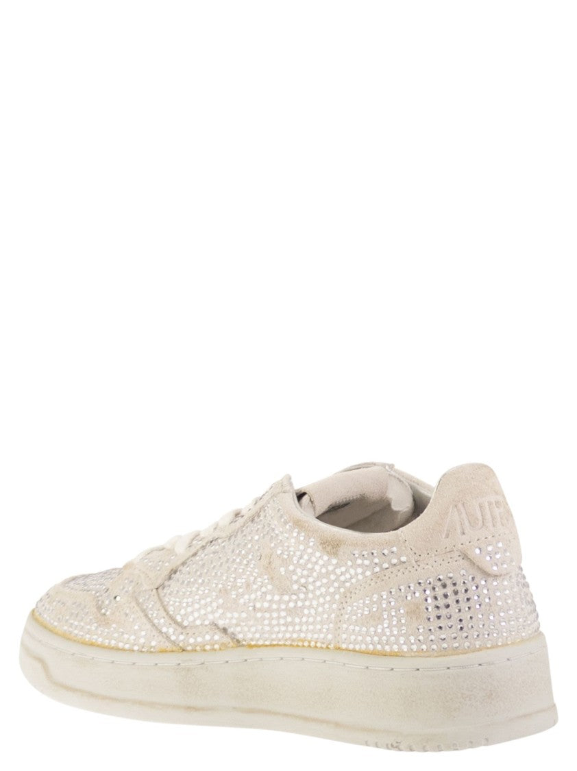 Autry Medalist Low - Suede Trainers With Rhinestones