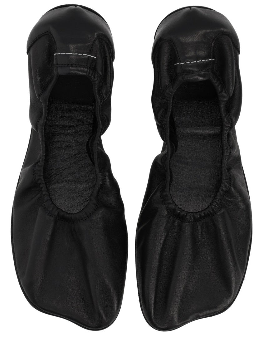 Mm6 By Maison Margiela Pointed Toe Gathered Leather Flats