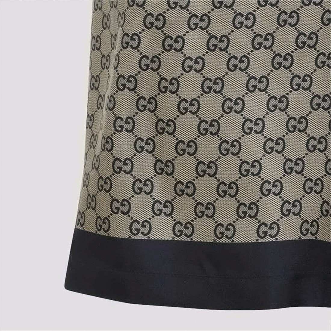 Gucci Silk Shorts With Interlocking Gg Pattern