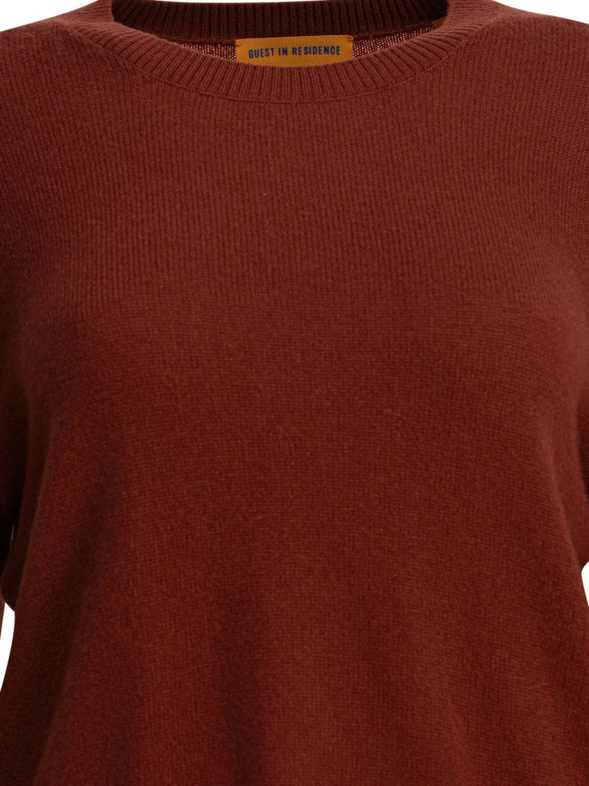 Guest In Residence Shrunken Crew Neck Sweater In Rich Brown Cashmere