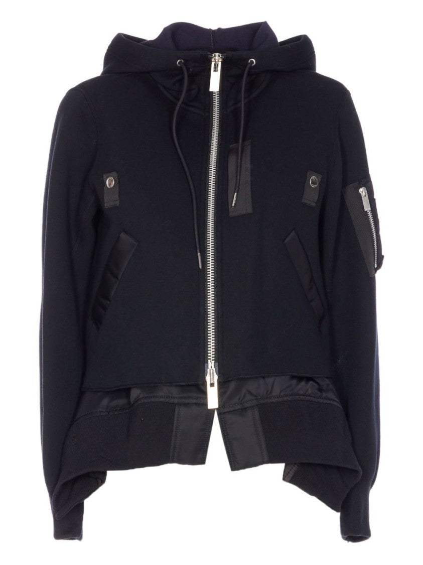 Sacai Cropped Black Hoodie With Layered Hem And Functional Accents