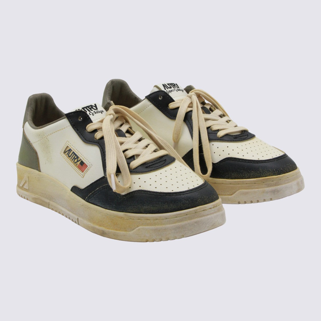 Autry Vintage-Inspired Sneakers With Contrasting Overlays And Olive Accents