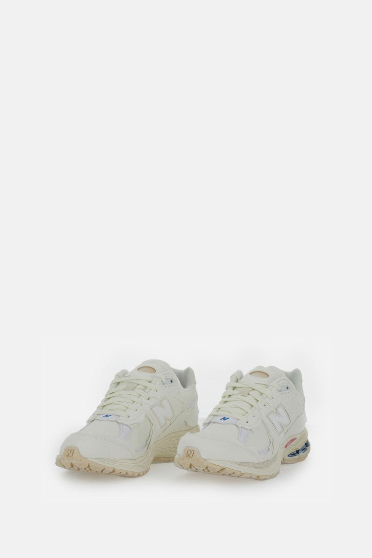 New Balance M2002 Protected Sneakers