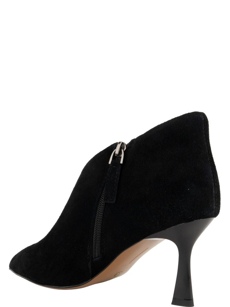 Linda Baumann Black Sleek Pointed-Toe Leather Pumps