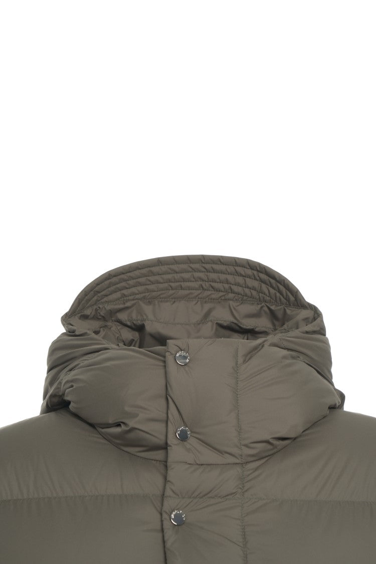 Woolrich Robust Quilted Puffer Jacket With Fixed Hood And Flap Pockets