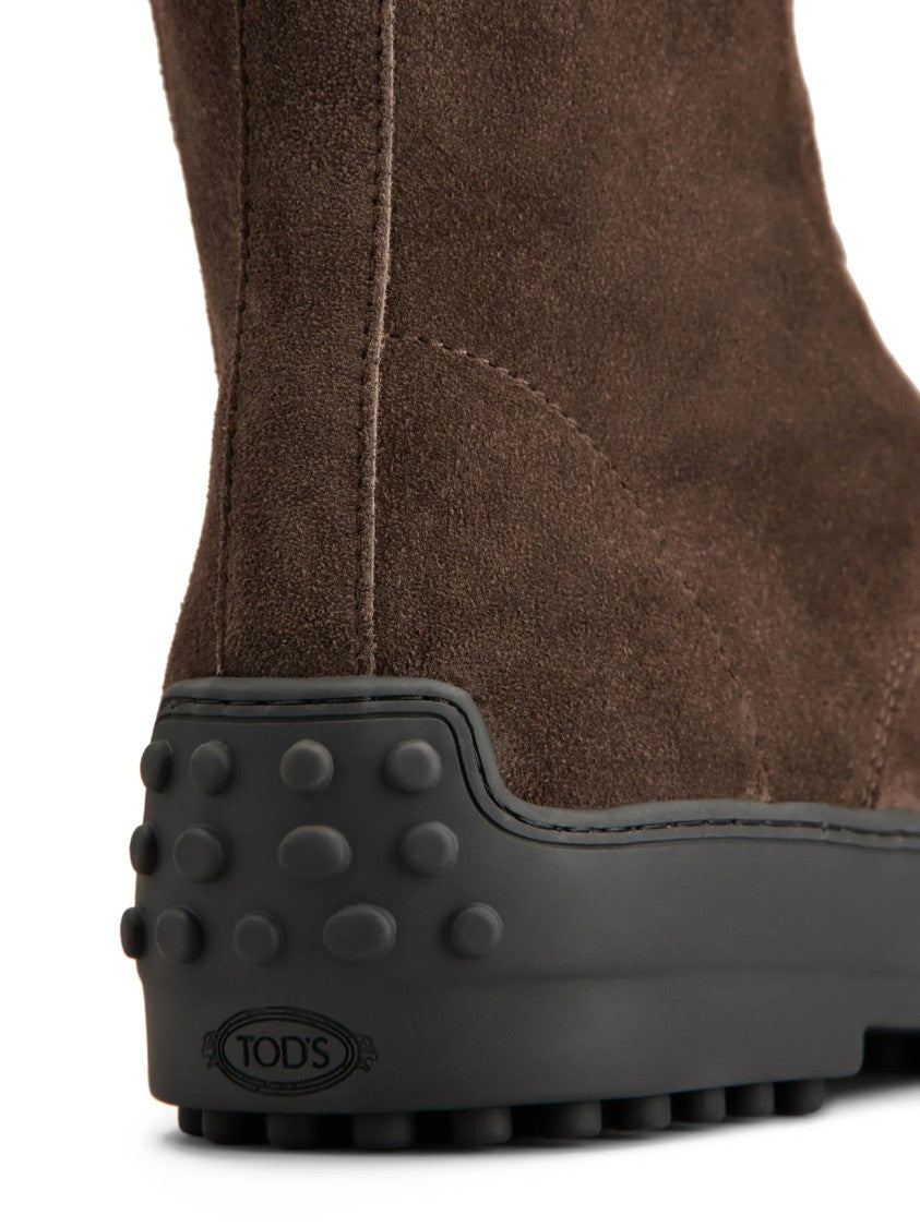 Tod's High-Top Lace-Up Brown Suede Boots With Pebbled Sole
