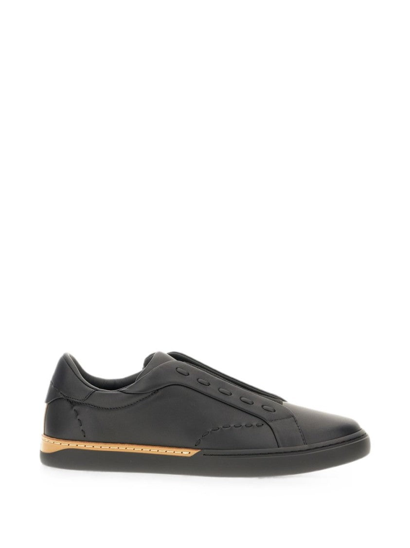 Fendi Black Smooth Leather Metallic Accent Strip Sneakers