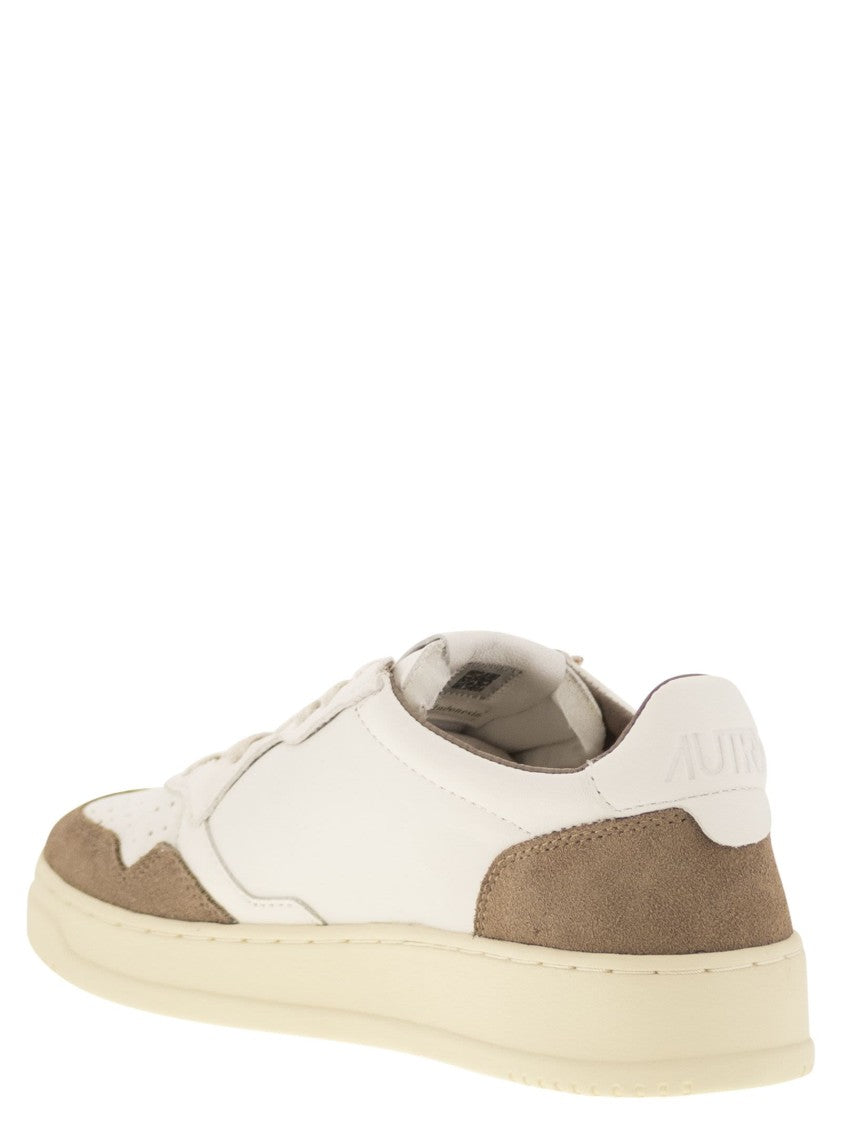 Autry Medalist Low - Leather And Suede Sneakers
